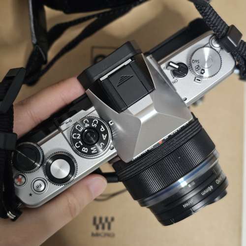 OM System OM-3