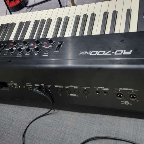 Roland RD-700NX