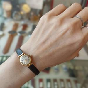 ⌚議價請移玉步No bargain ⌚ 𝙑𝙞𝙣𝙩𝙖𝙜𝙚 「𝙊𝙢𝙚𝙜𝙖 」歐米茄女款古董腕錶