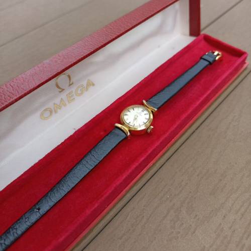 ⌚議價請移玉步No bargain ⌚ 𝙑𝙞𝙣𝙩𝙖𝙜𝙚 「𝙊𝙢𝙚𝙜𝙖 」歐米茄女款古董腕錶