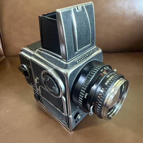 Hasselblad 500 EL/M with C 100mm f/3.5 T* A24 film blk