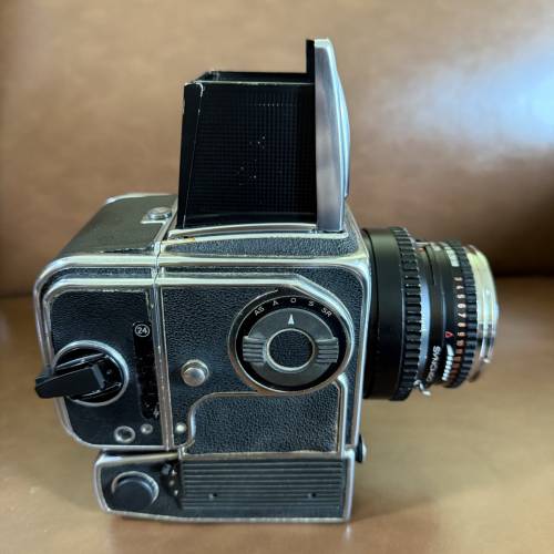 Hasselblad 500 EL/M with C 100mm f/3.5 T* A24 film blk