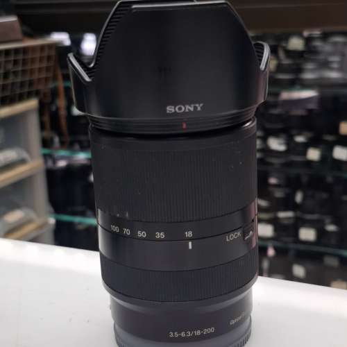 SONY SEL 18-200MM F3.5-6.3 OSS