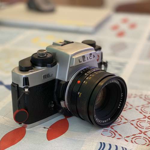 Leica R6.2 with 50mm Summicron-R F2