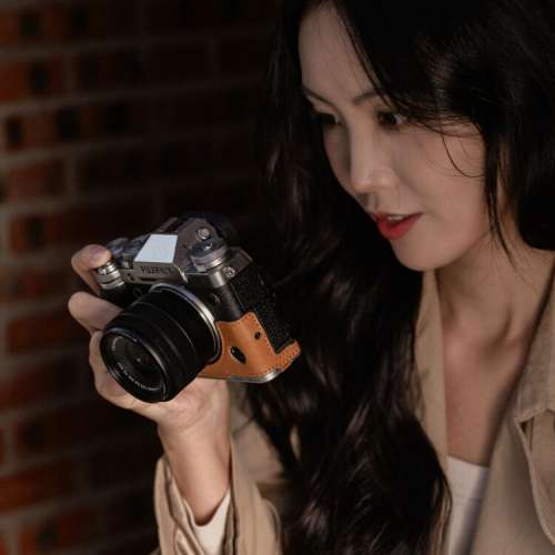 PGYTECH Leather Camera Case for FUJIFILM X-S20