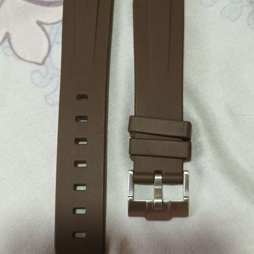 啡紫色運動橡膠錶帶。20mm 合勞力士運動錶