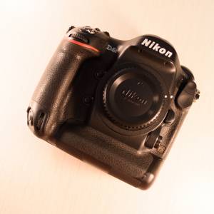 Nikon D4S 旗艦機