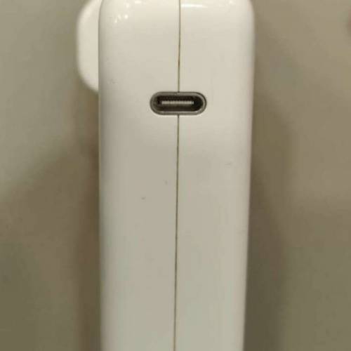 原廠Macbook Pro PD87W,支援所有iPhone5-17pro max極限快充40W,支援android TypeC手...