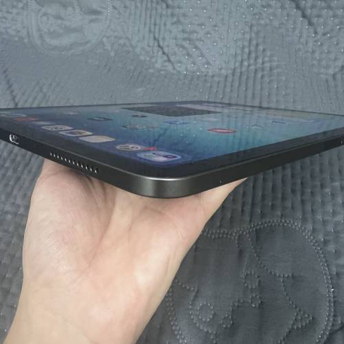 iPad Air 5（第5代） 64GB Wi-Fi版｜灰色｜美版 晶片M1