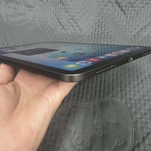 iPad Air 5（第5代） 64GB Wi-Fi版｜灰色｜美版 晶片M1