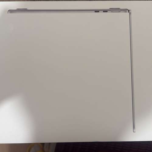 全新港版未開封 Apple MacBook Air M5 銀色型號: A3449 13吋 512GB SSD 10CPU A10 ...