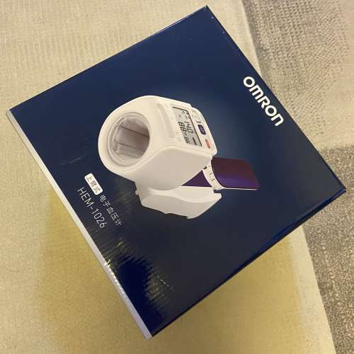 OMRON HEM-1026 Upper Arm Cylinder Electronic Blood Pressure Monitor *DUAL- Power