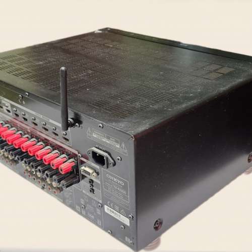 Onkyo tx-rz820