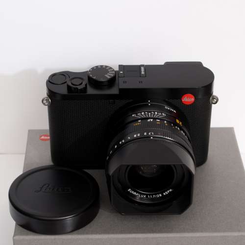 Mint Condition Leica Q2