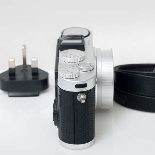 Leica X2 silver