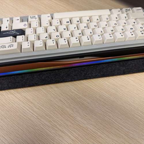 限量版 TB65F keyboard (內置電)
