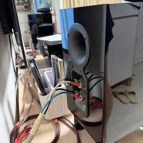 BOWERS & WILKINS 705S2 AND APERTA 200