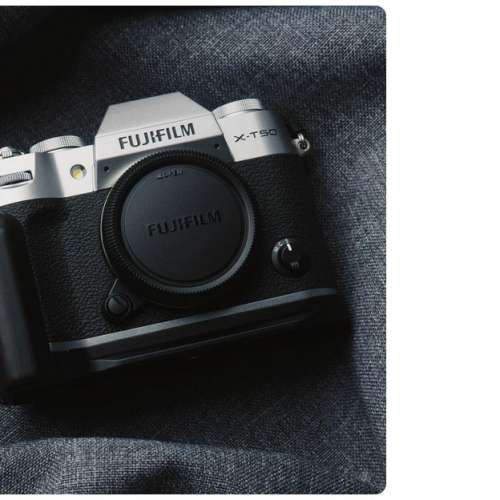 [King Camera Designs] 富士X-T5/ X-T50 相機 木製手柄 鋁合金 底座