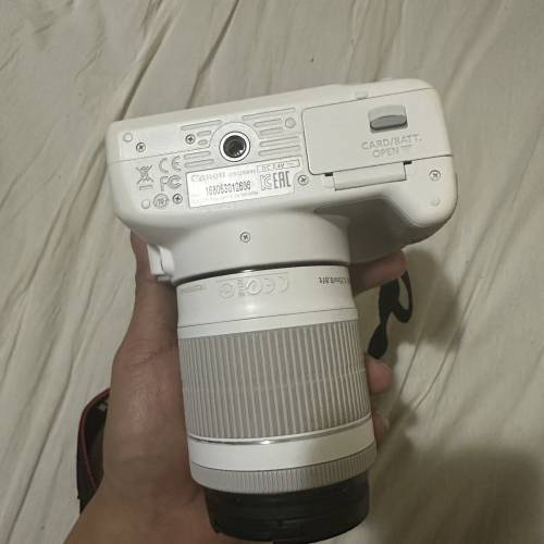 【罕有白色限定版】Canon EOS 100D 連原裝白色Kit鏡 80%新 輕量單反