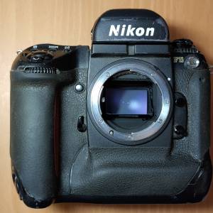 Nikon F5