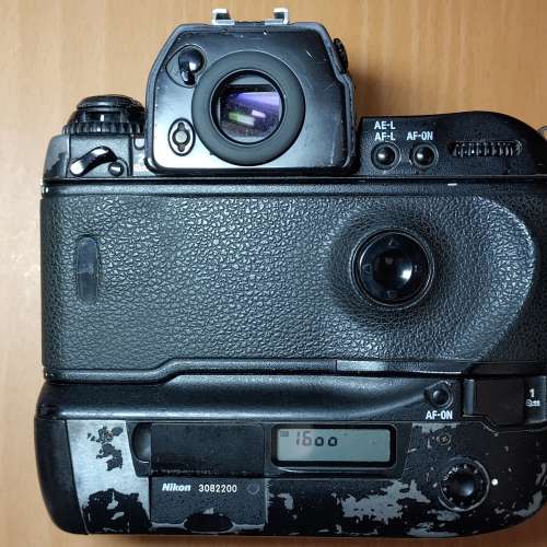 Nikon F5