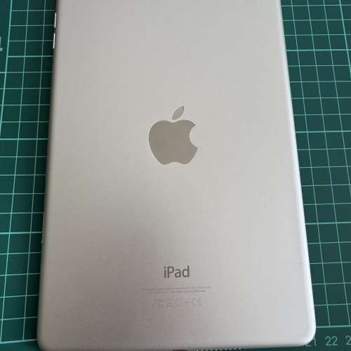 新淨 中古 - iPad mini 4 16GB Wi-Fi + 行動網路版