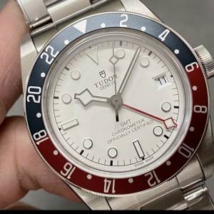 Tudor 玩具ZF廠帝舵M79830RB  blackbay 40mm，白色表盘百事圈 搭载2836  gmt机芯、...