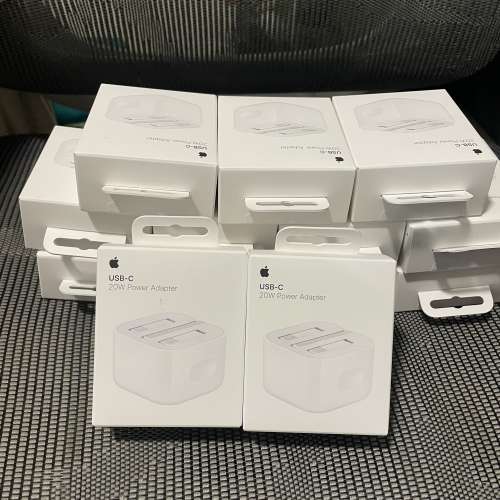 全新原封 Apple USB C 20w Power Adapter