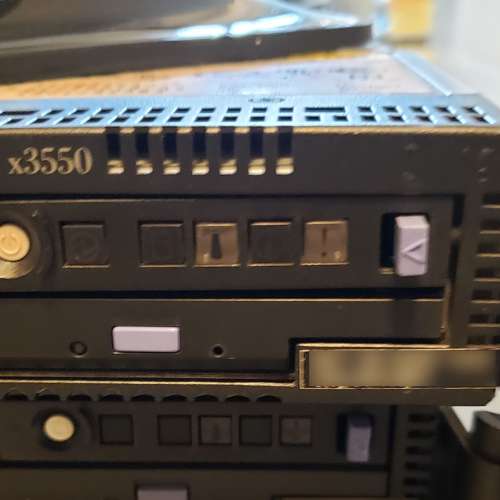 System x3550 M3 1U Server , 連RAM , HDD 可直上 2019.