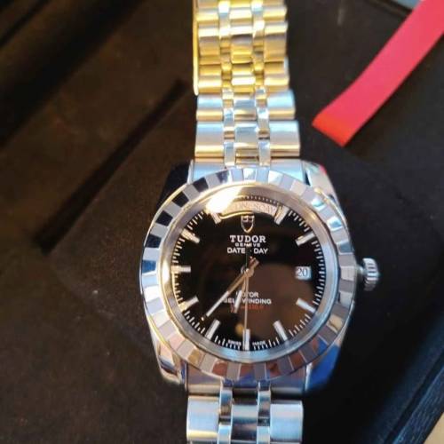 Tudor Day Date 23010 90% New Still Have Official Warranty
