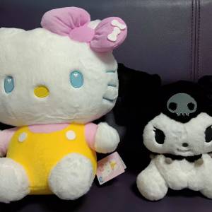 (只限將軍澳地鐵站)日版全新有牌Sanrio三麗鷗凱蒂Hello Kitty＆庫洛米Kurumi大毛公仔