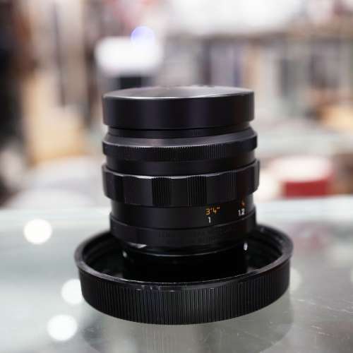 Leica Noctilux-M 50mm F/1.2 Asph Black