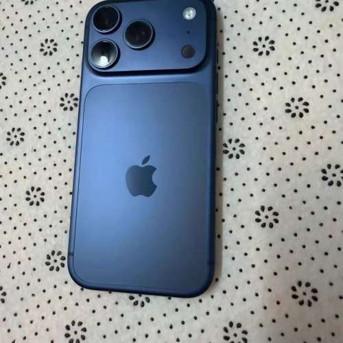 iPhone 17 Pro 256G 蓝色