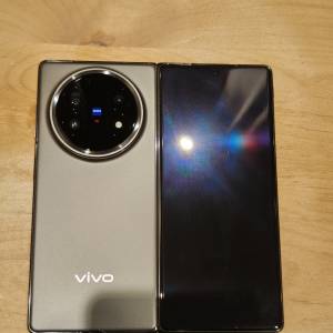 Vivo xfold5 16+512港行全套 98新