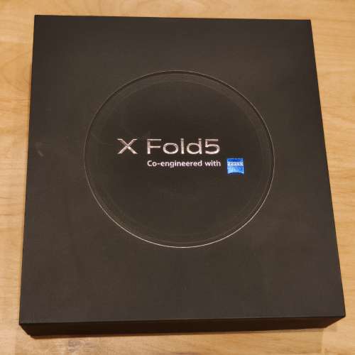 Vivo xfold5 16+512港行全套 98新