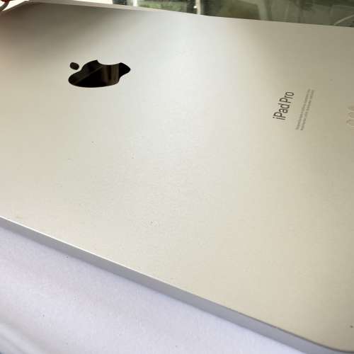 iPad Pro 11吋 第四代 128GB Wi‑Fi｜近乎全新｜高效能平板｜連保護套高清藍光防爆M...