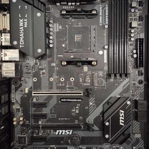 MSI B450 TOMAHAWK MAX 主機板