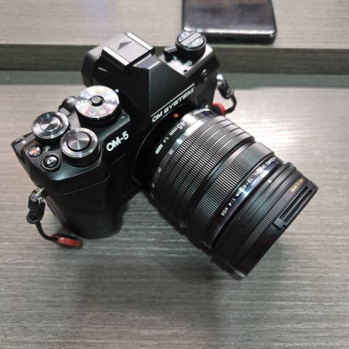 Om system om-5 mark ii + 12-45 pro kit(om52 m43 olympus not panasonic)