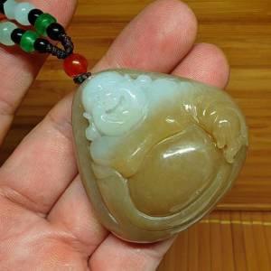 和田玉且末糖白佛公