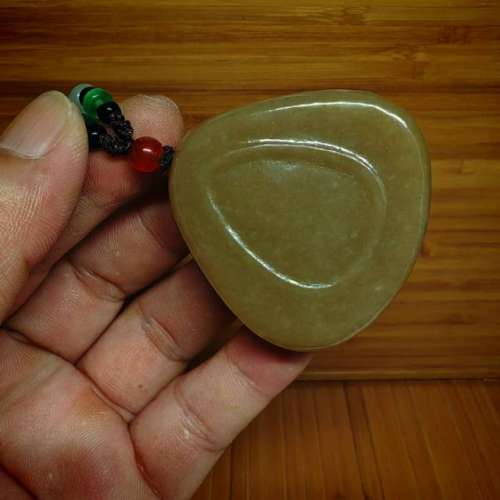 和田玉且末糖白佛公