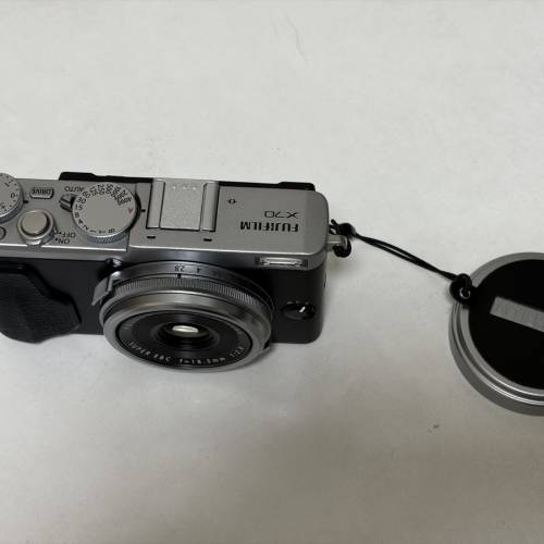 Fujifilm X70 富士 X70 銀色 (not x100 V VI)