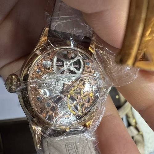 全新庫存品萬希泉 (Memorigin) 的女裝系列 (Lady Series) 手錶