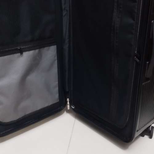 30吋Frontwalker 5 輪 旅行行李箱35kg all direction travel luggage suitcase