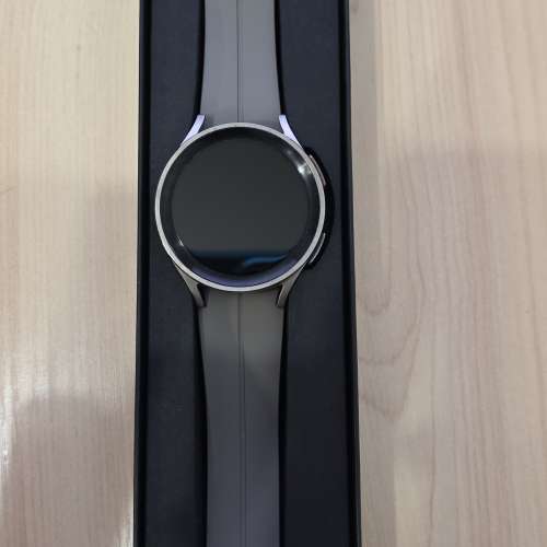 Samsung Galaxy Watch 5 Pro 智能手錶 45mm (LTE) SM-R925F Silver 香港版