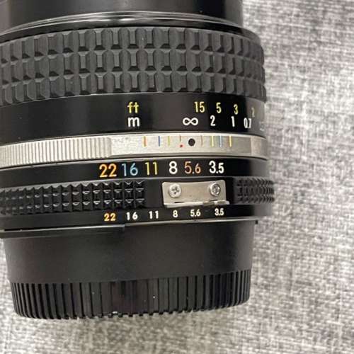 Nikon Nikkor 28mm f3.5 ais