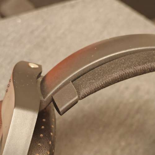 SENNHEISER HD820 退坑小用靚仔 頭樑設計通病有離罅 長期用保護套放防潮箱 有盒原裝...