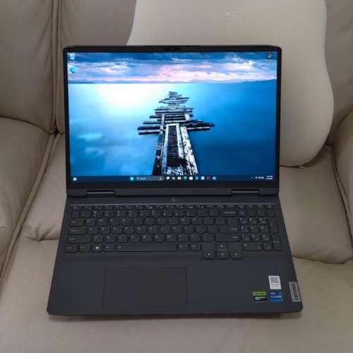 Lenovo LOQ 16 Gaming Laptop