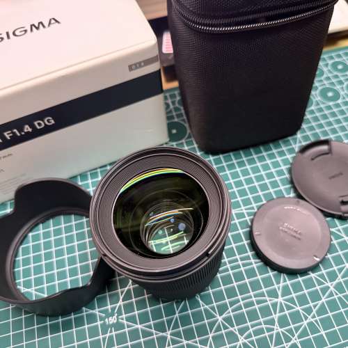 Sigma 50mm f/1.4 DG Art