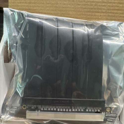 Lian Li PW-PCI-420 PCIe 4.0 X16 延長線