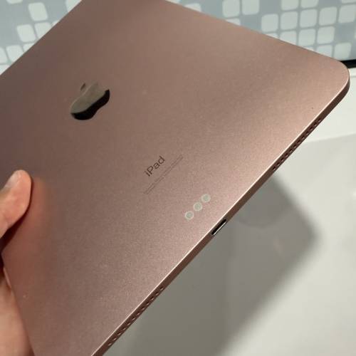 iPad Air 4 256gb,WiFi 版，港行，所有原裝，所有功能正常！